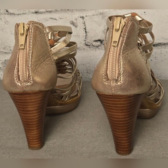 Sottf Strappy Metallic Gold  Gladiator Stappy Heels - Picture 5 of 15